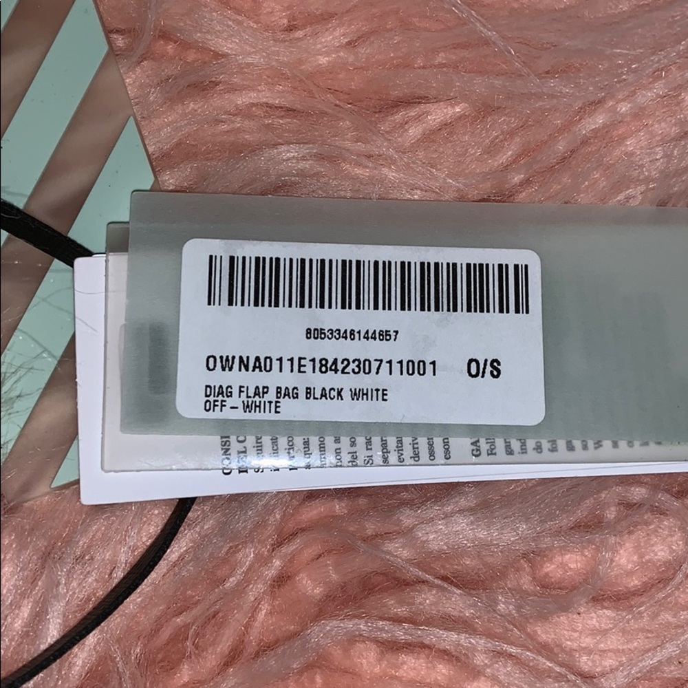 Off- white Flap Bag - Picture 2 of 4